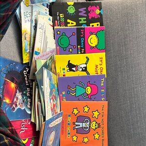 Book set of 11- scholastic todd Parr